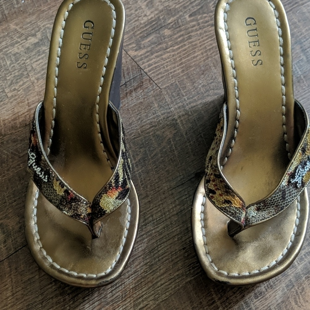 Sexy Guess Wedges